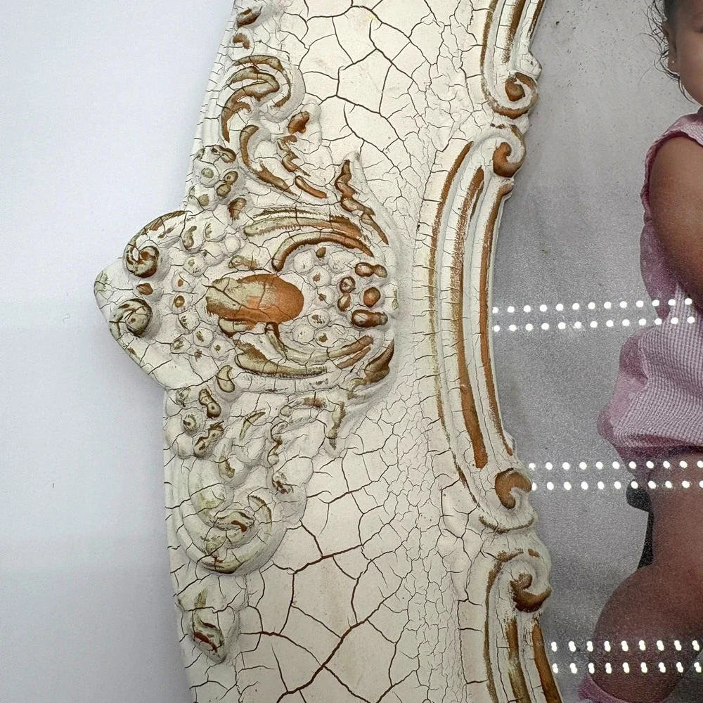 Vintage Shabby Chic Ornate Oval Picture Frame Distressed Crackle Baroque White